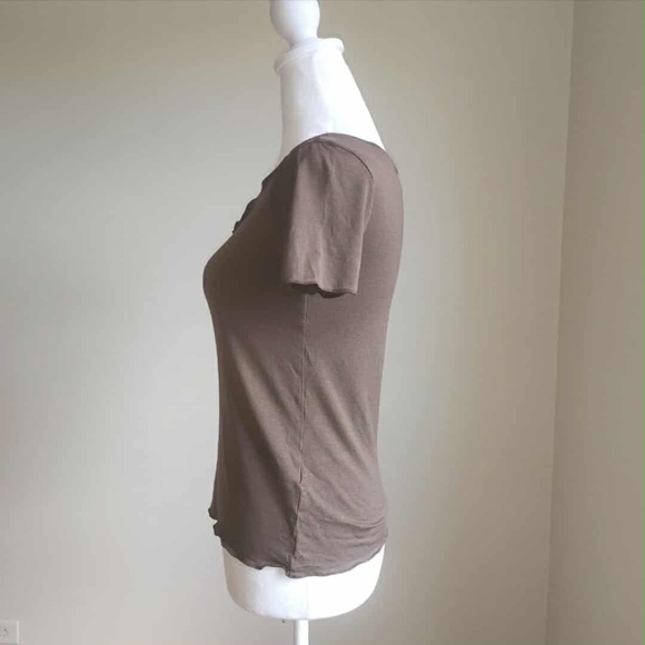 Armani Collezioni Luxury Designer Romantic Whimsy Tee Shirt US 6 - Picture 2 of 6